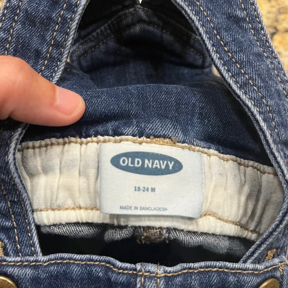 Old Navy Kids Dark Wash Denim Overalls 18-24 Months Snap Leg Adjustable Straps